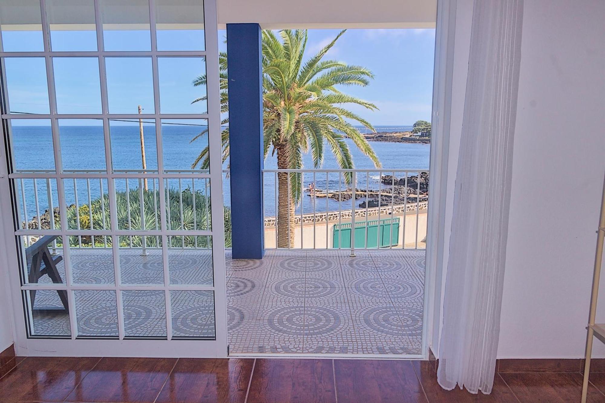 Porto Martins Bay Apartments Al Room photo