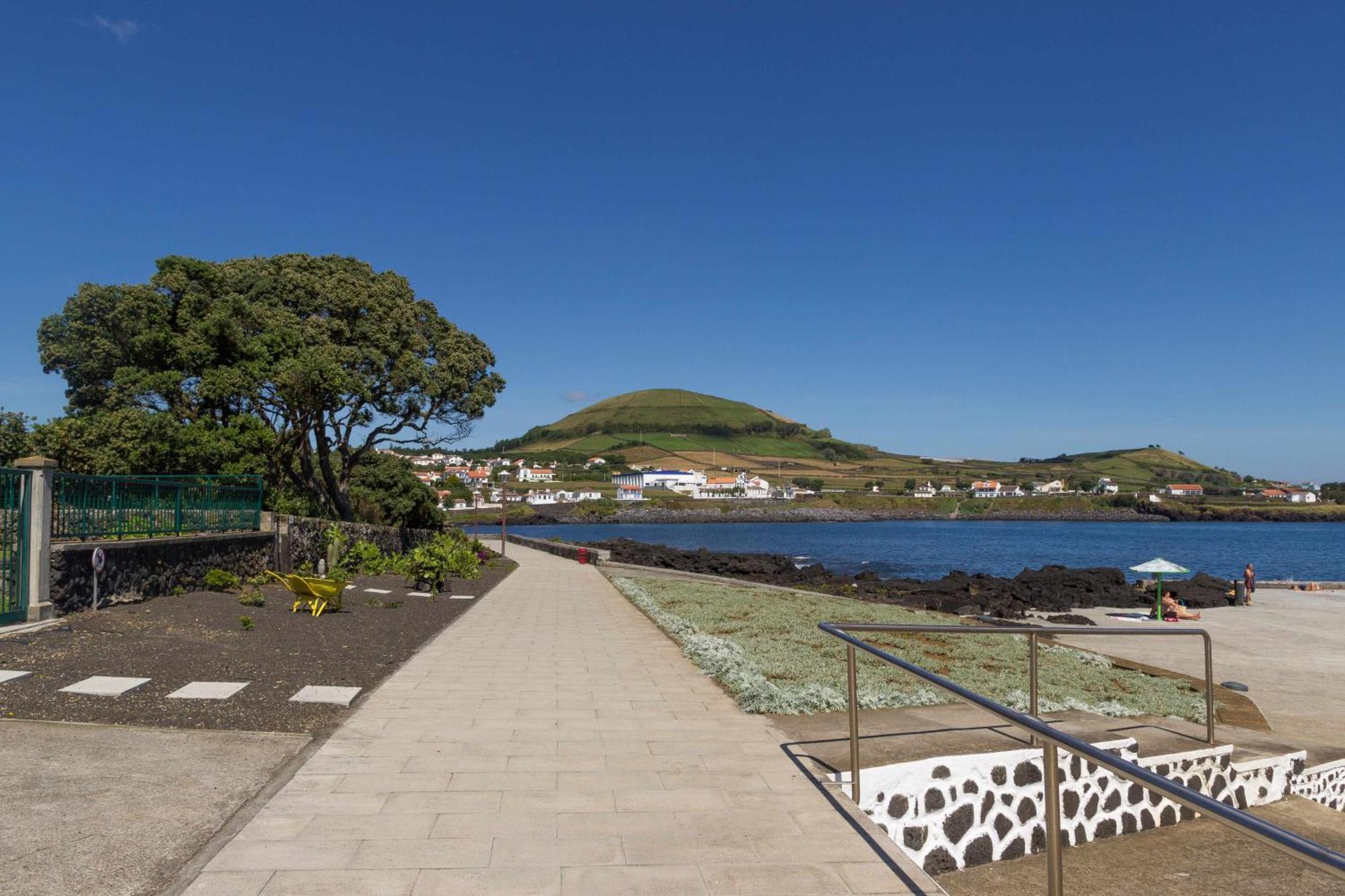 Porto Martins Bay Apartments Al Exterior photo